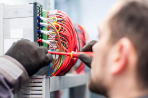 electrician provides Electrical Service and Electrical Repair in Vero Beach, FL